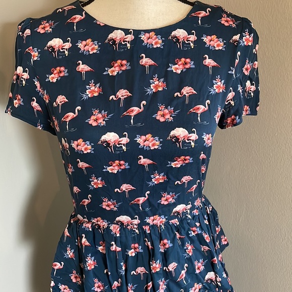 OASIS flamingo dress 🦩🦩🦩 - Picture 2 of 8